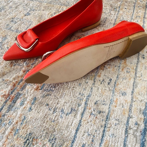 Soft Italian leather flats , never worn - Picture 2 of 4